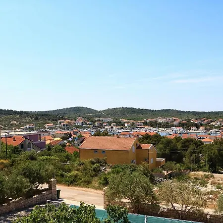 Appartement Broscica 16 *